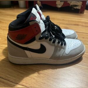 Nike Air Jordan 1 High-Top Sneakers in Smokey White & Red